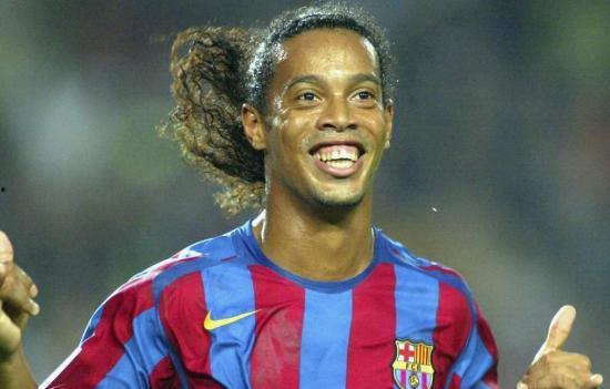 小罗明星,闪耀球场，点亮人生